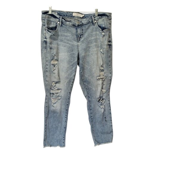 Torrid Premium Boyfriend Distressed Womens Jeans Stretch Denim Size 18 Destroyed - Picture 2 of 16